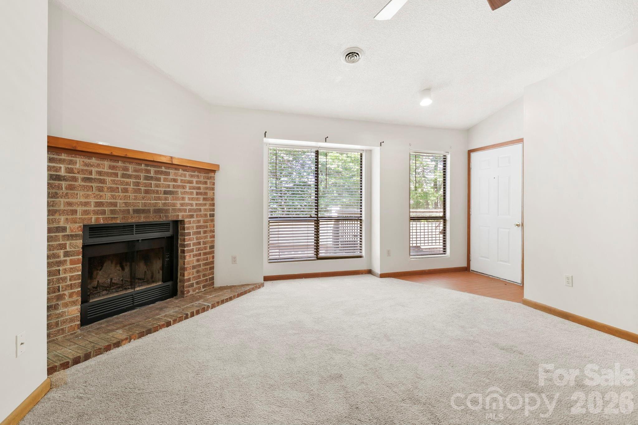 48 Ravencroft Lane Asheville NC 28803