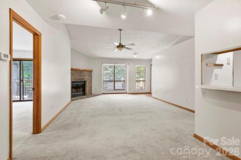 48 Ravencroft Lane Asheville NC 28803