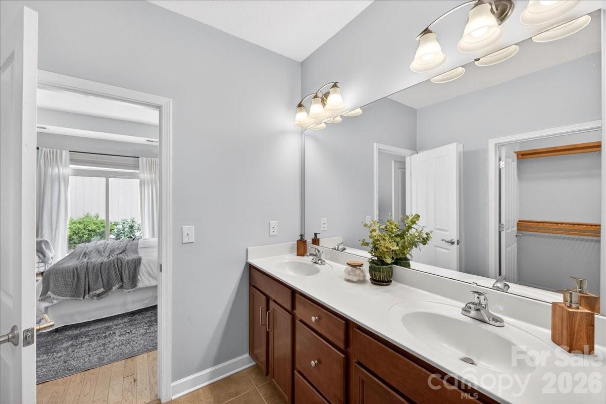 4430 Parkgate Drive Matthews NC 28105