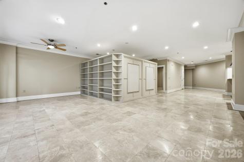 21 Battery Park Avenue Asheville NC 28801