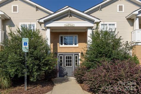 16452 Redstone Mountain Lane Charlotte NC 28277