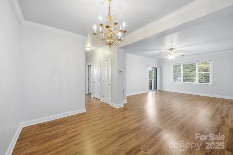 5617 Fairview Road Charlotte NC 28209