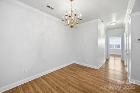 5617 Fairview Road Charlotte NC 28209