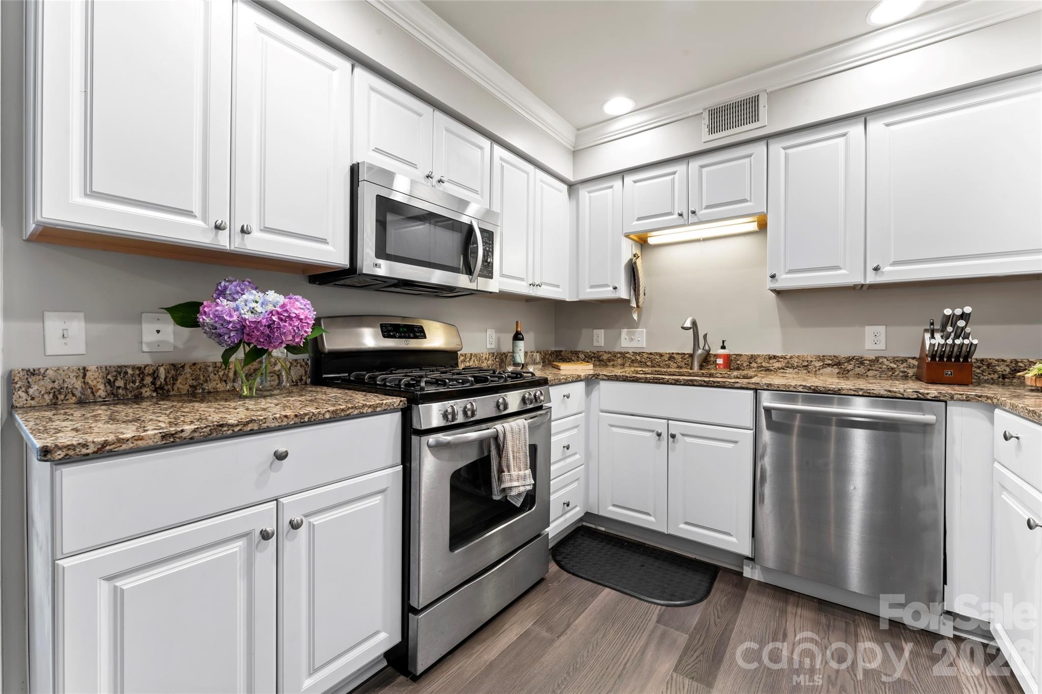 3520 Colony Road Charlotte NC 28211