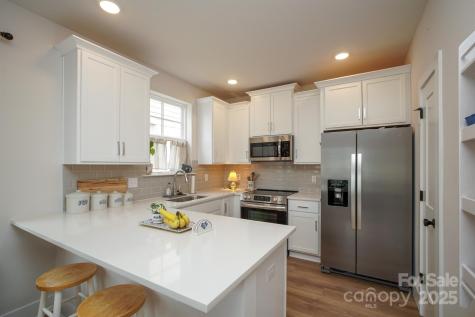 711 Beaty Street Davidson NC 28036