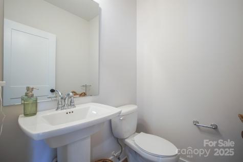 711 Beaty Street Davidson NC 28036