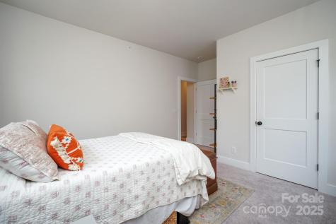 711 Beaty Street Davidson NC 28036