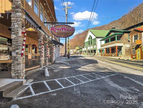 950 Main Street Chimney Rock NC 28720