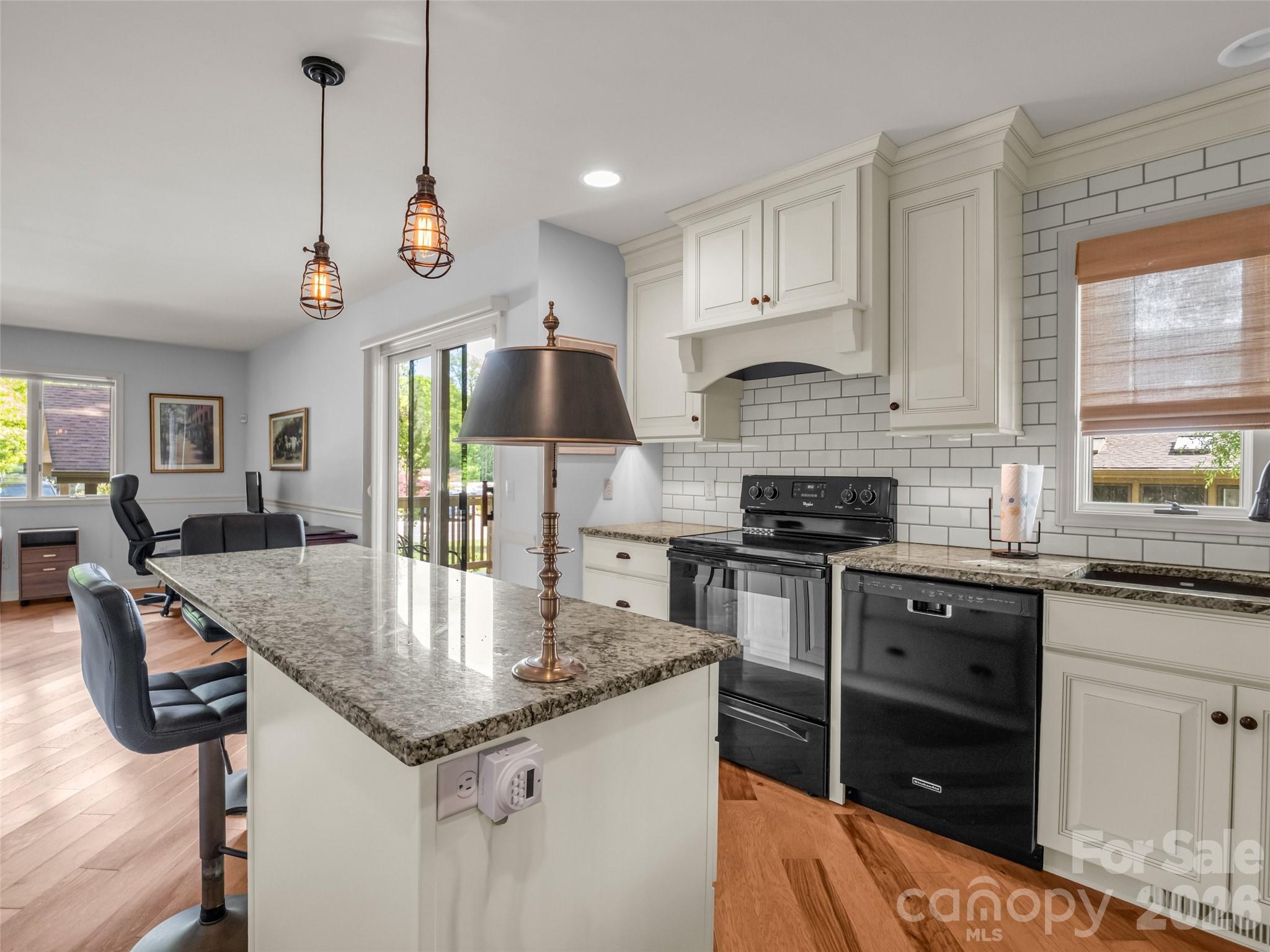 102 White Oak Drive Hendersonville NC 28791