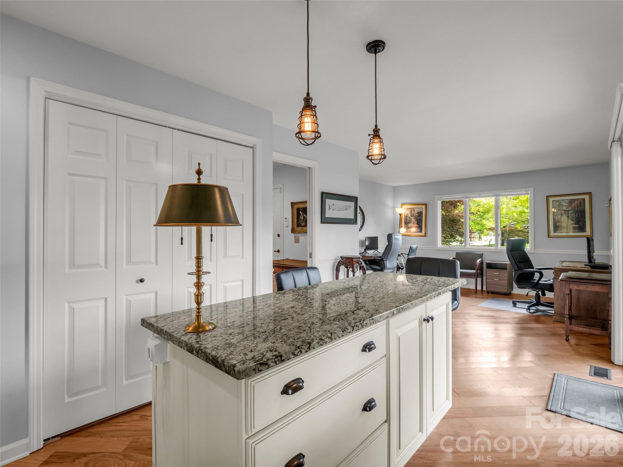 102 White Oak Drive Hendersonville NC 28791