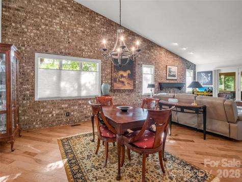 102 White Oak Drive Hendersonville NC 28791
