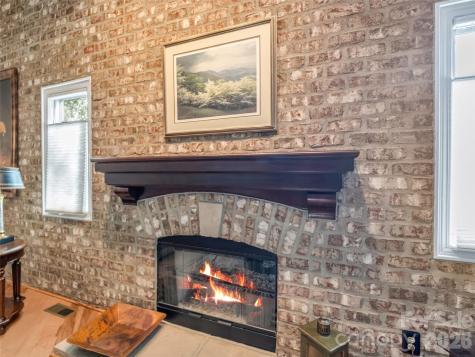 102 White Oak Drive Hendersonville NC 28791