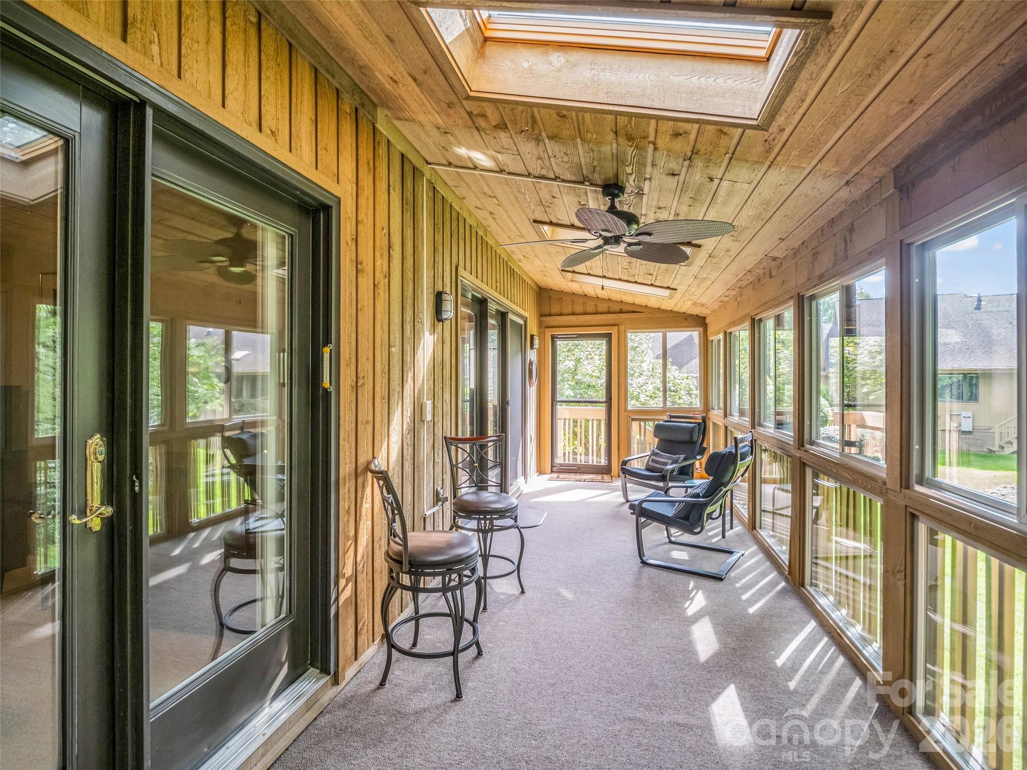 102 White Oak Drive Hendersonville NC 28791