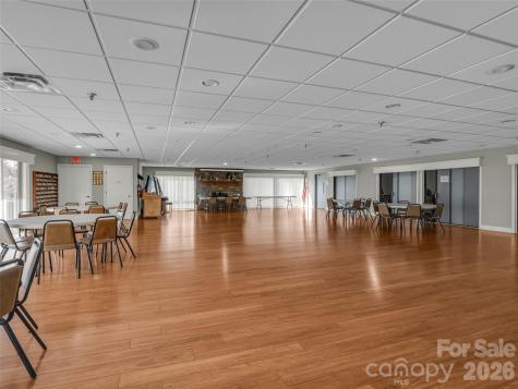 102 White Oak Drive Hendersonville NC 28791