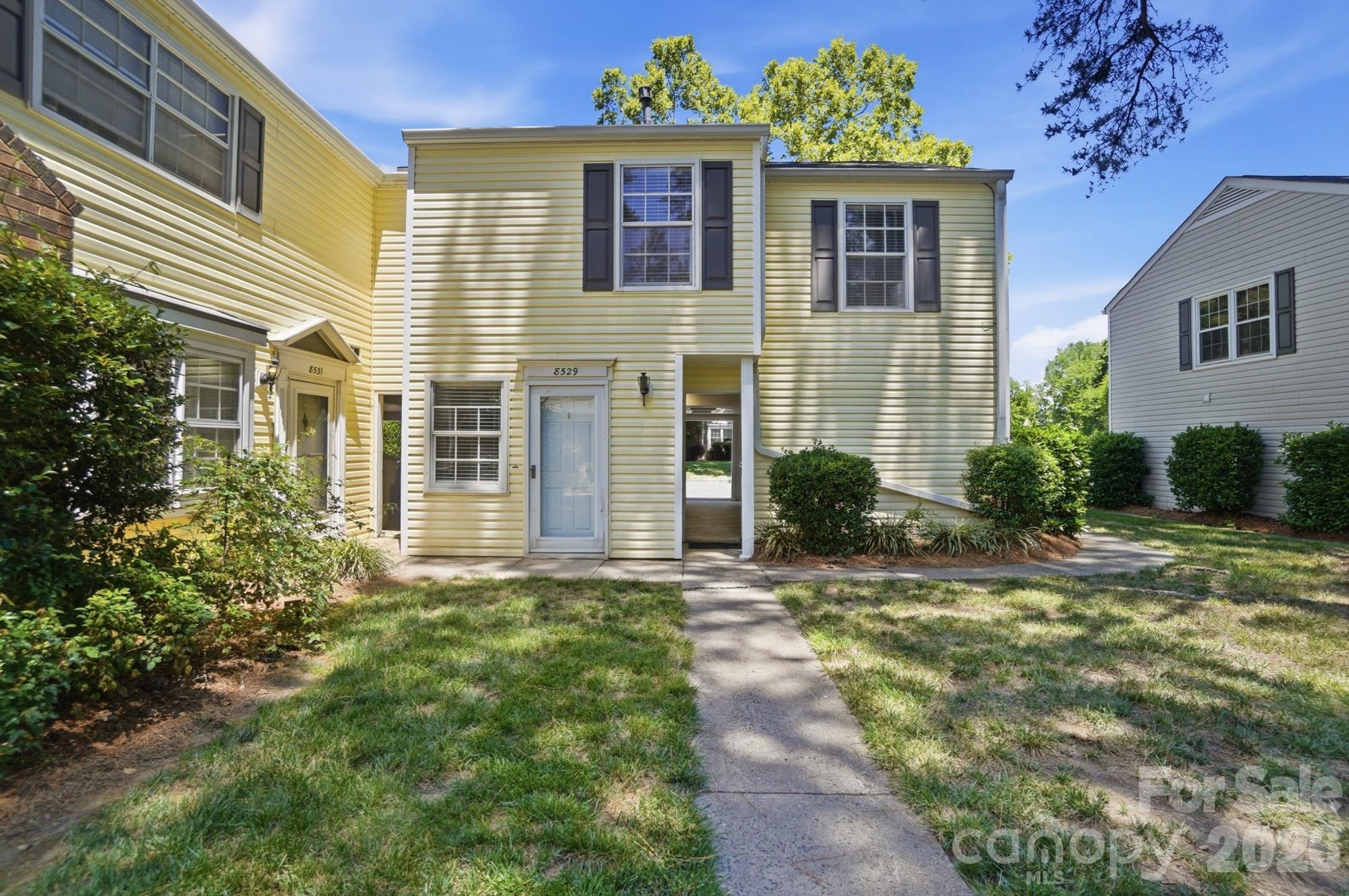 8529 Castle Pine Court Charlotte NC 28226