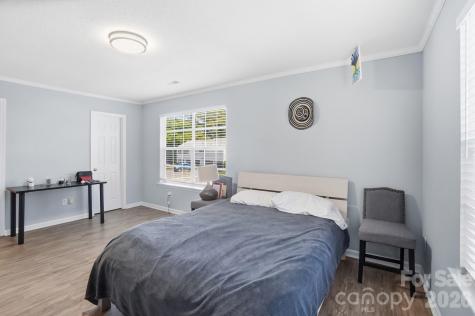 8529 Castle Pine Court Charlotte NC 28226