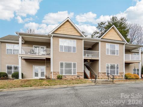 9 Northbrook Place Asheville NC 28804