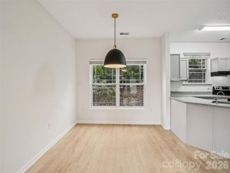 9 Northbrook Place Asheville NC 28804