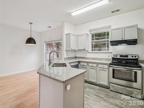 9 Northbrook Place Asheville NC 28804