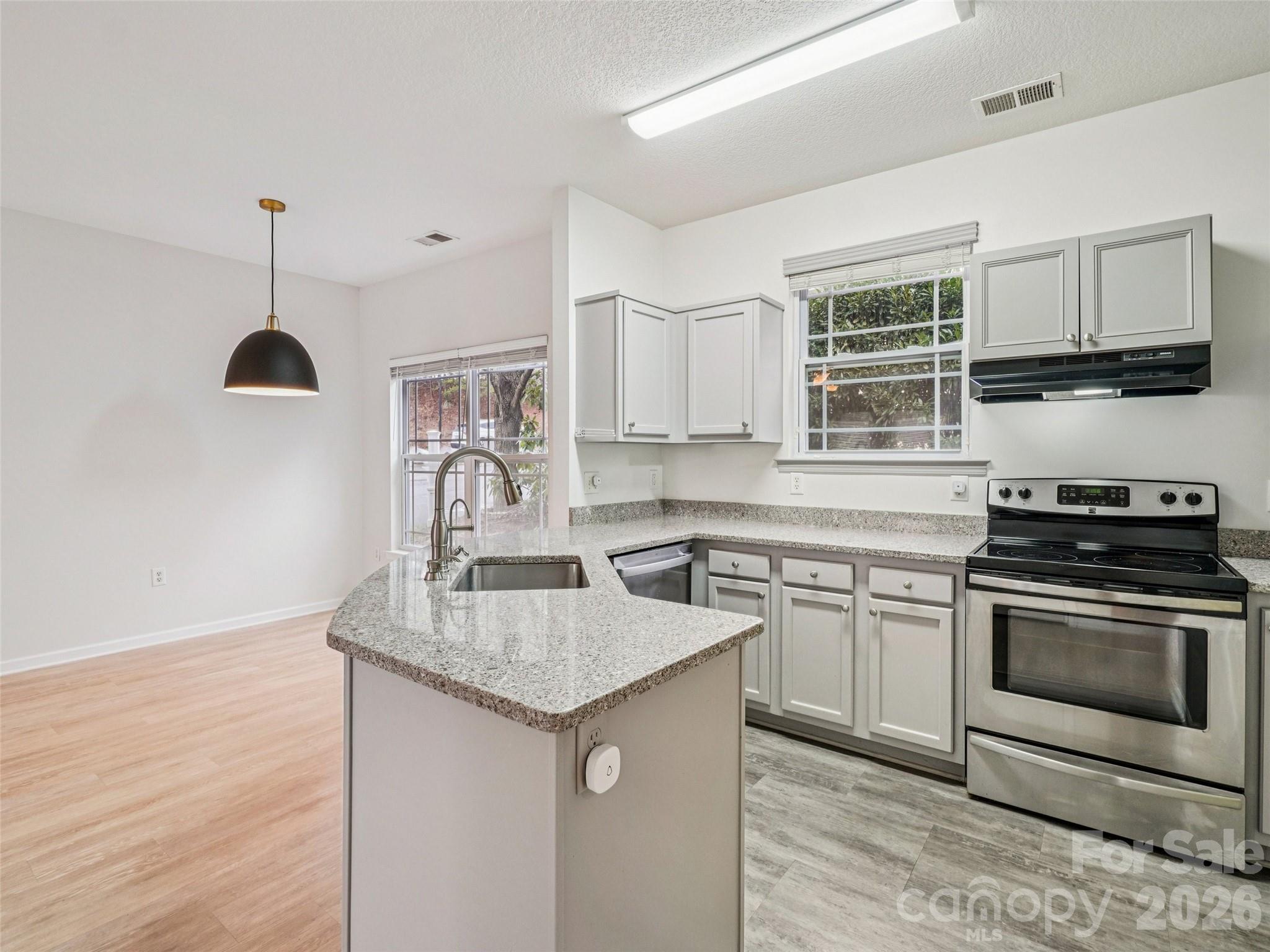 9 Northbrook Place Asheville NC 28804