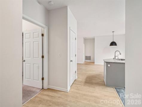 9 Northbrook Place Asheville NC 28804