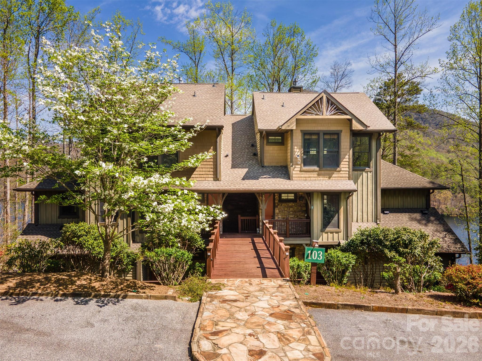 103 Southshore Drive Tuckasegee NC 28783