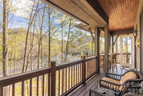 103 Southshore Drive Tuckasegee NC 28783