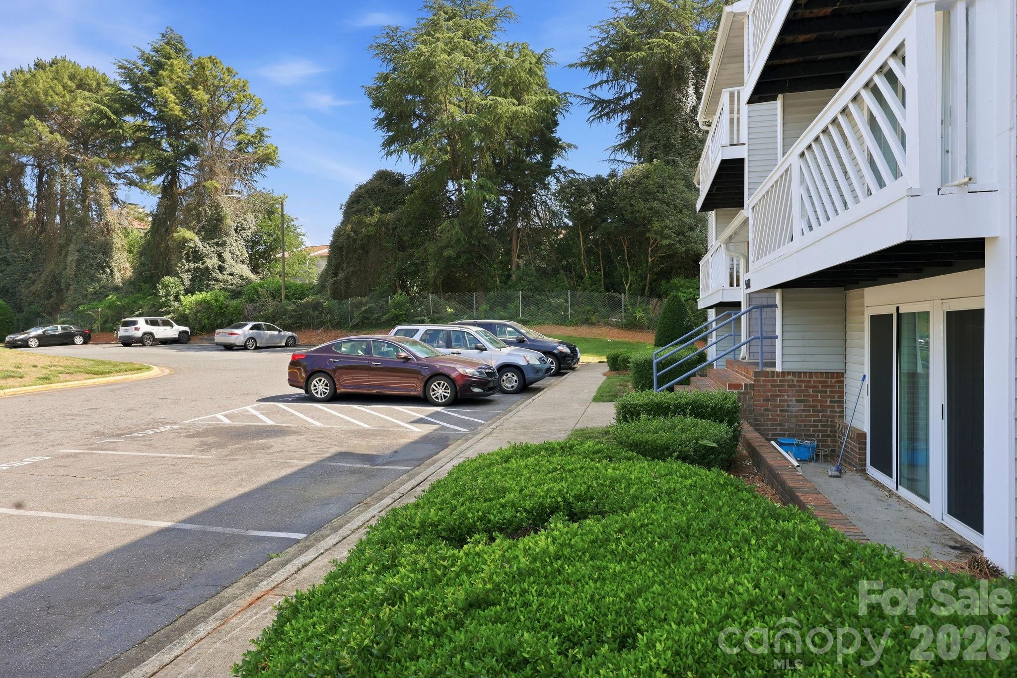 9501 Shannon Green Drive Charlotte NC 28213