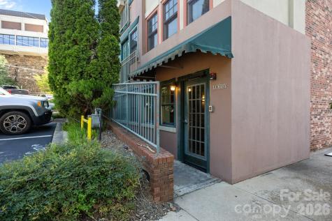 37 Hiawassee Street Asheville NC 28801