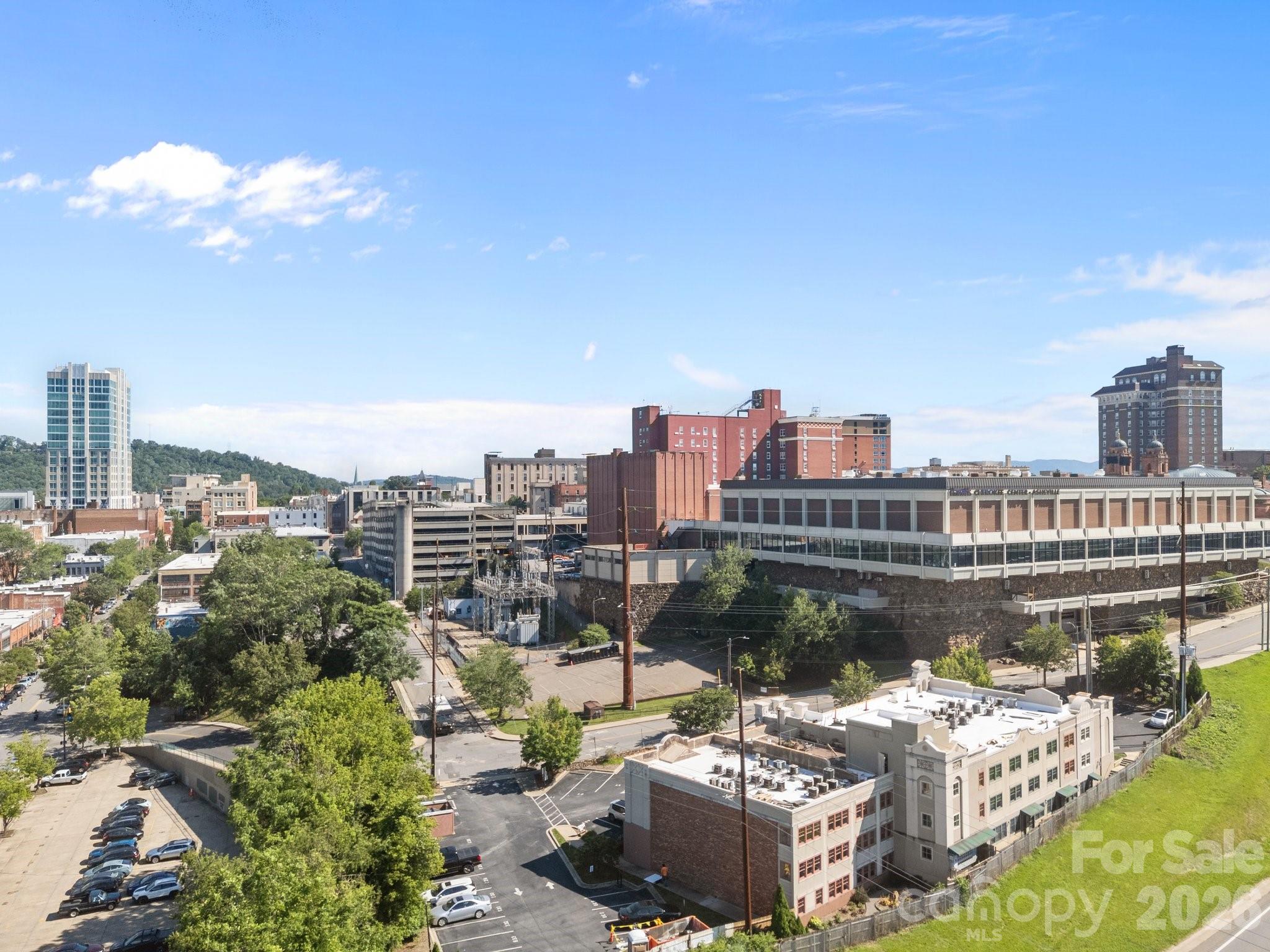 37 Hiawassee Street Asheville NC 28801