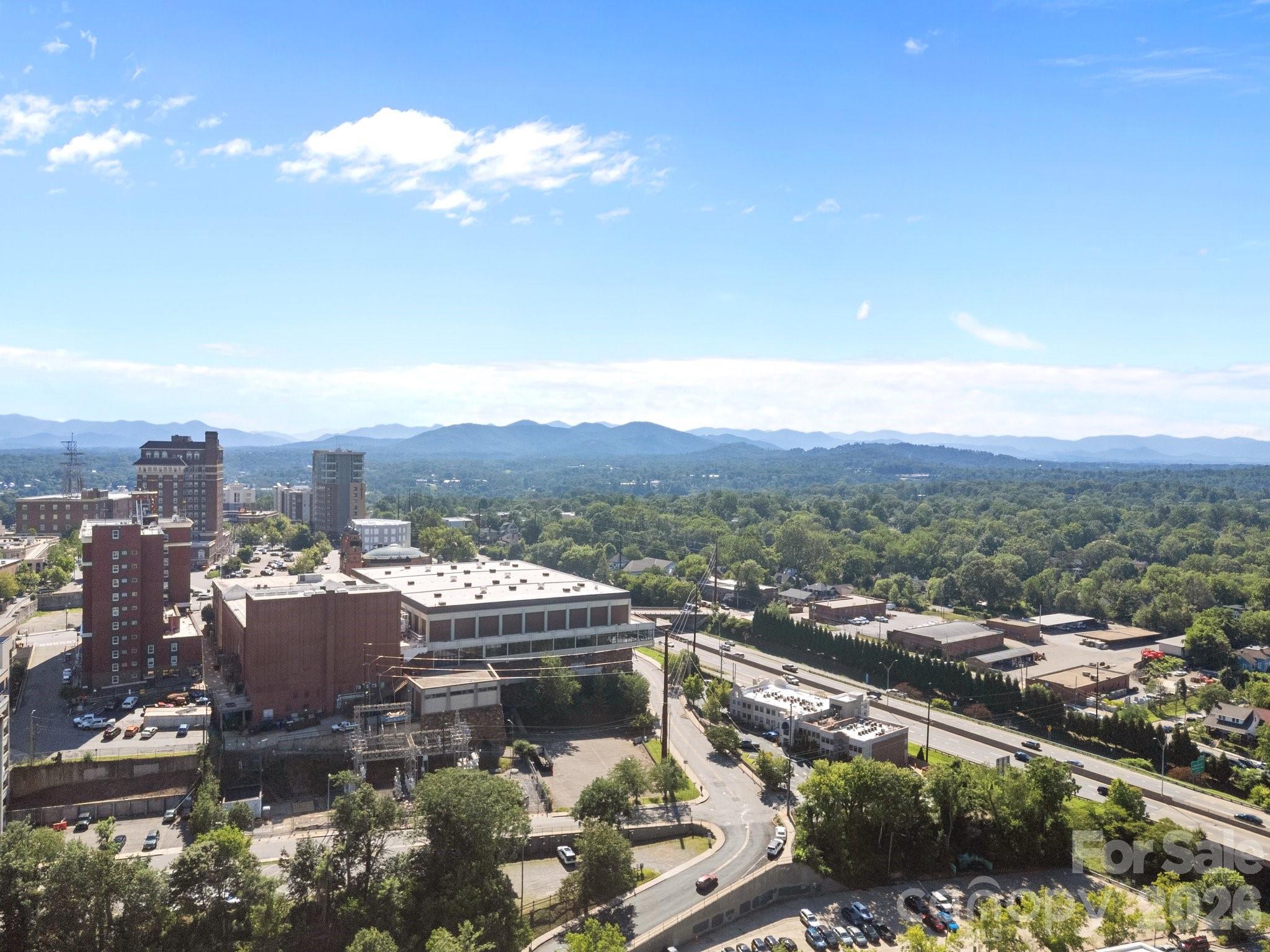 37 Hiawassee Street Asheville NC 28801