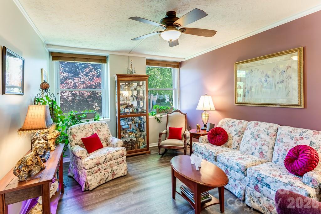 622 S Haywood Street Waynesville NC 28786