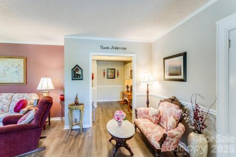 622 S Haywood Street Waynesville NC 28786