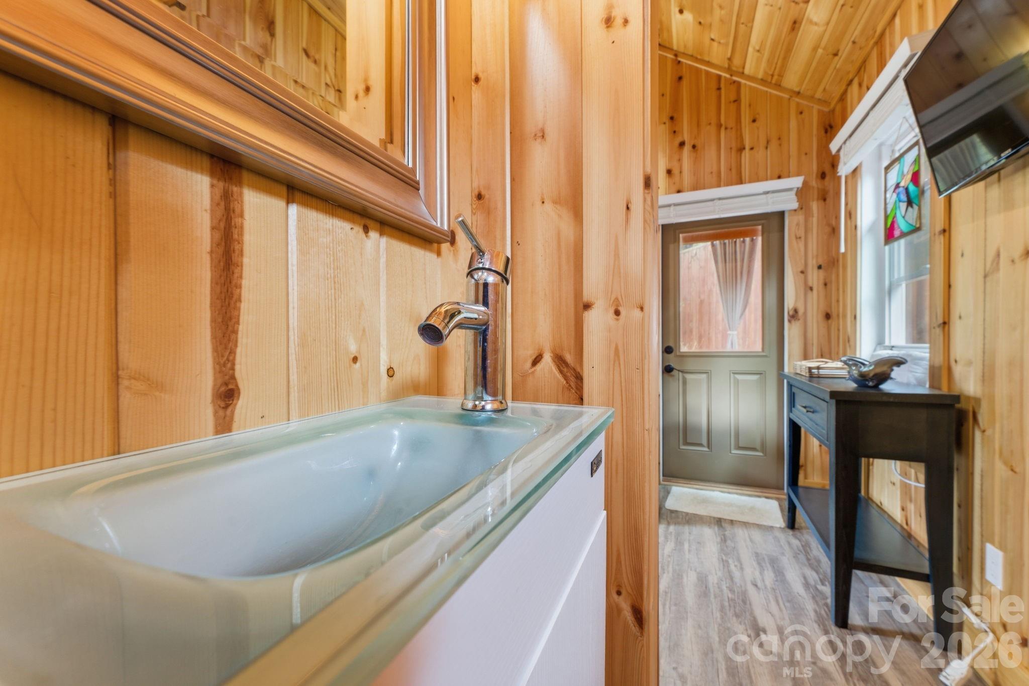 37 Coach Club Road Highlands NC 28741