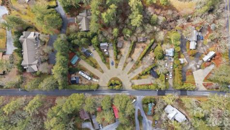 37 Coach Club Road Highlands NC 28741
