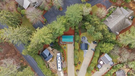 37 Coach Club Road Highlands NC 28741