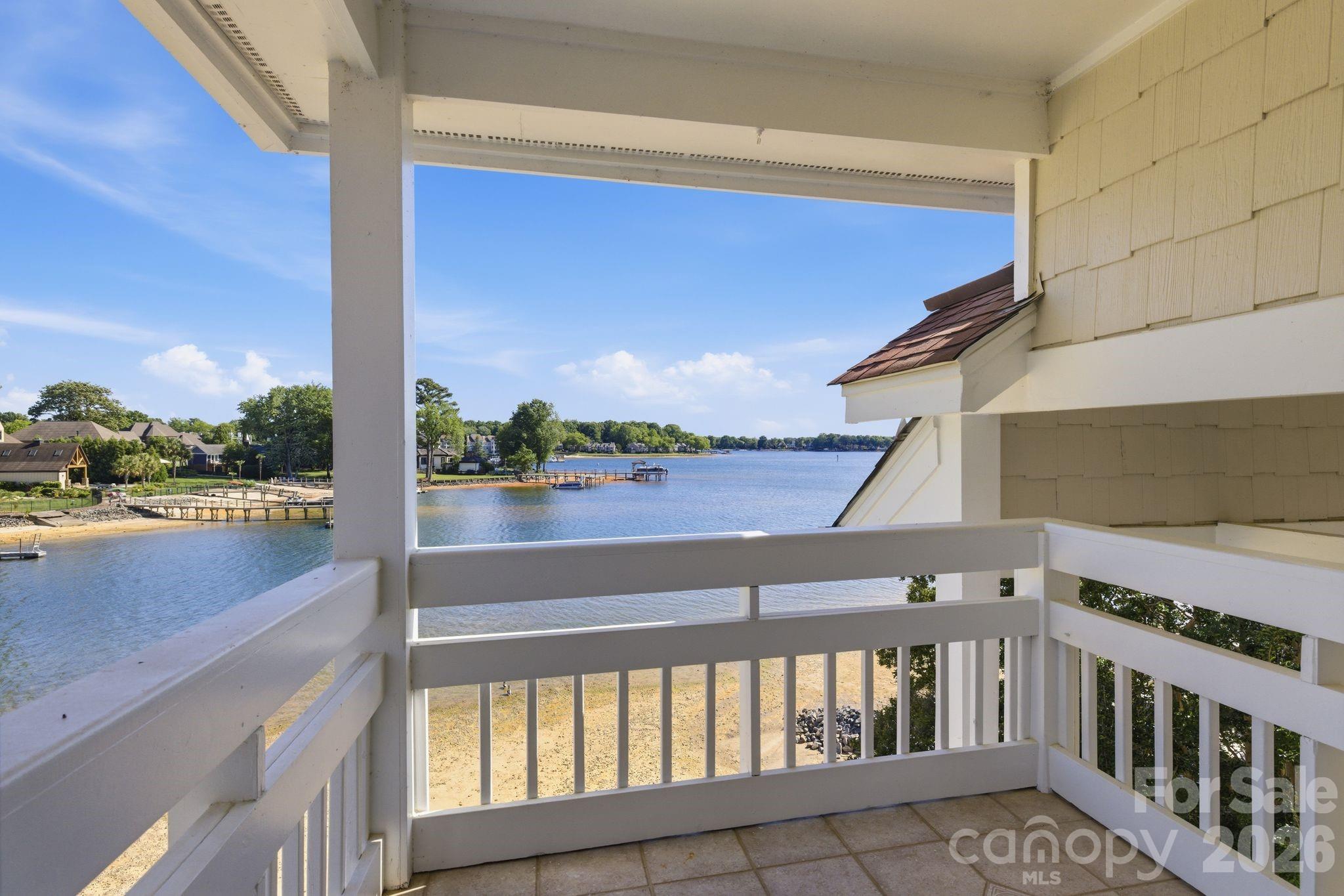 17925 Kings Point Drive Cornelius NC 28031