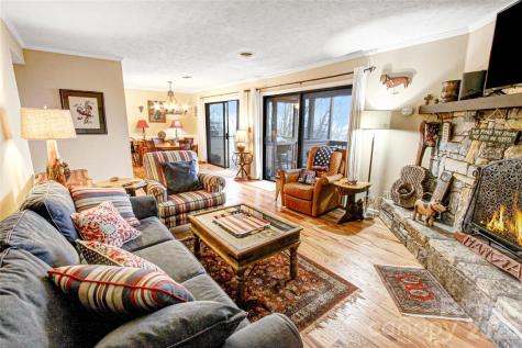 121 Toxaway Views Drive Lake Toxaway NC 28747