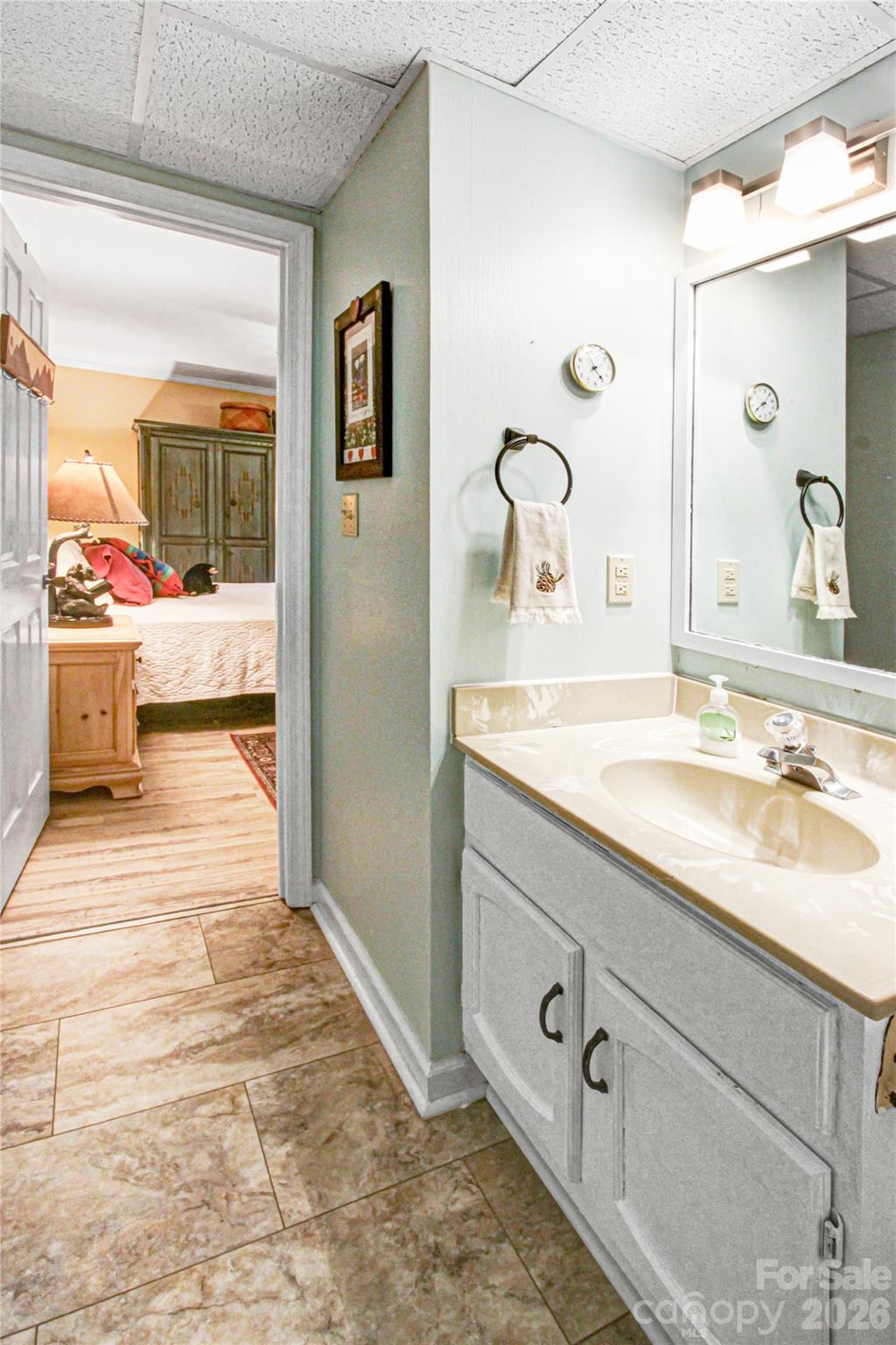 121 Toxaway Views Drive Lake Toxaway NC 28747