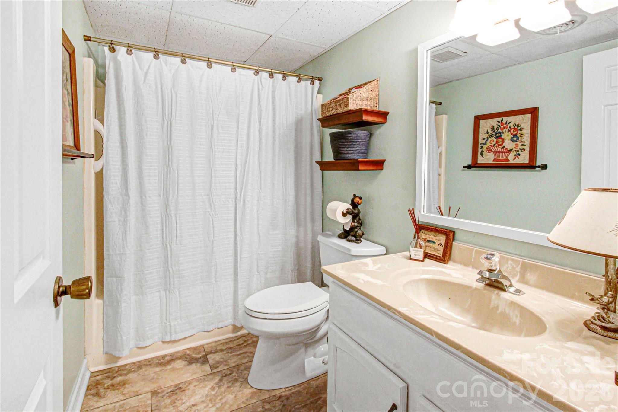 121 Toxaway Views Drive Lake Toxaway NC 28747