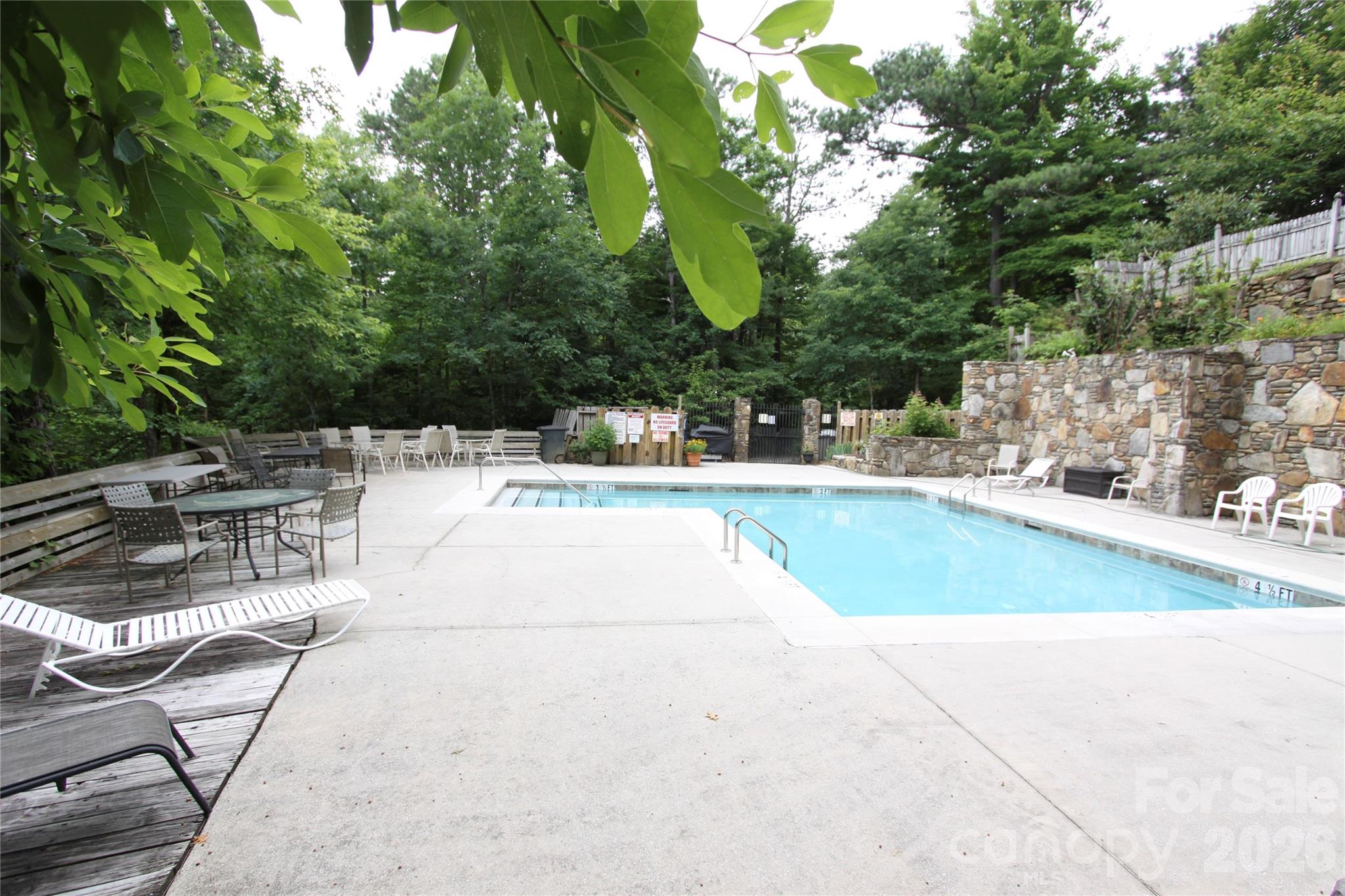 121 Toxaway Views Drive Lake Toxaway NC 28747