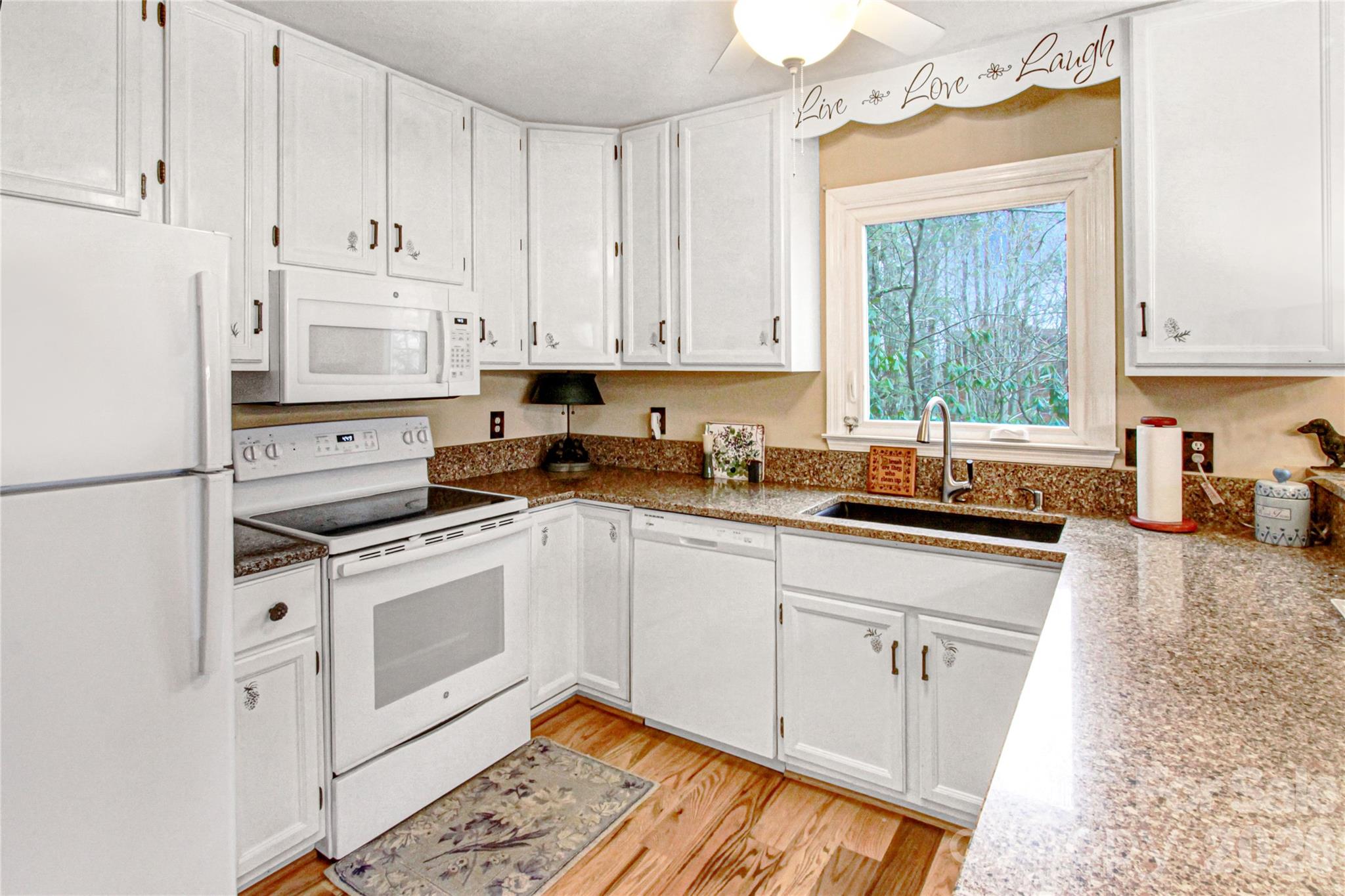 121 Toxaway Views Drive Lake Toxaway NC 28747