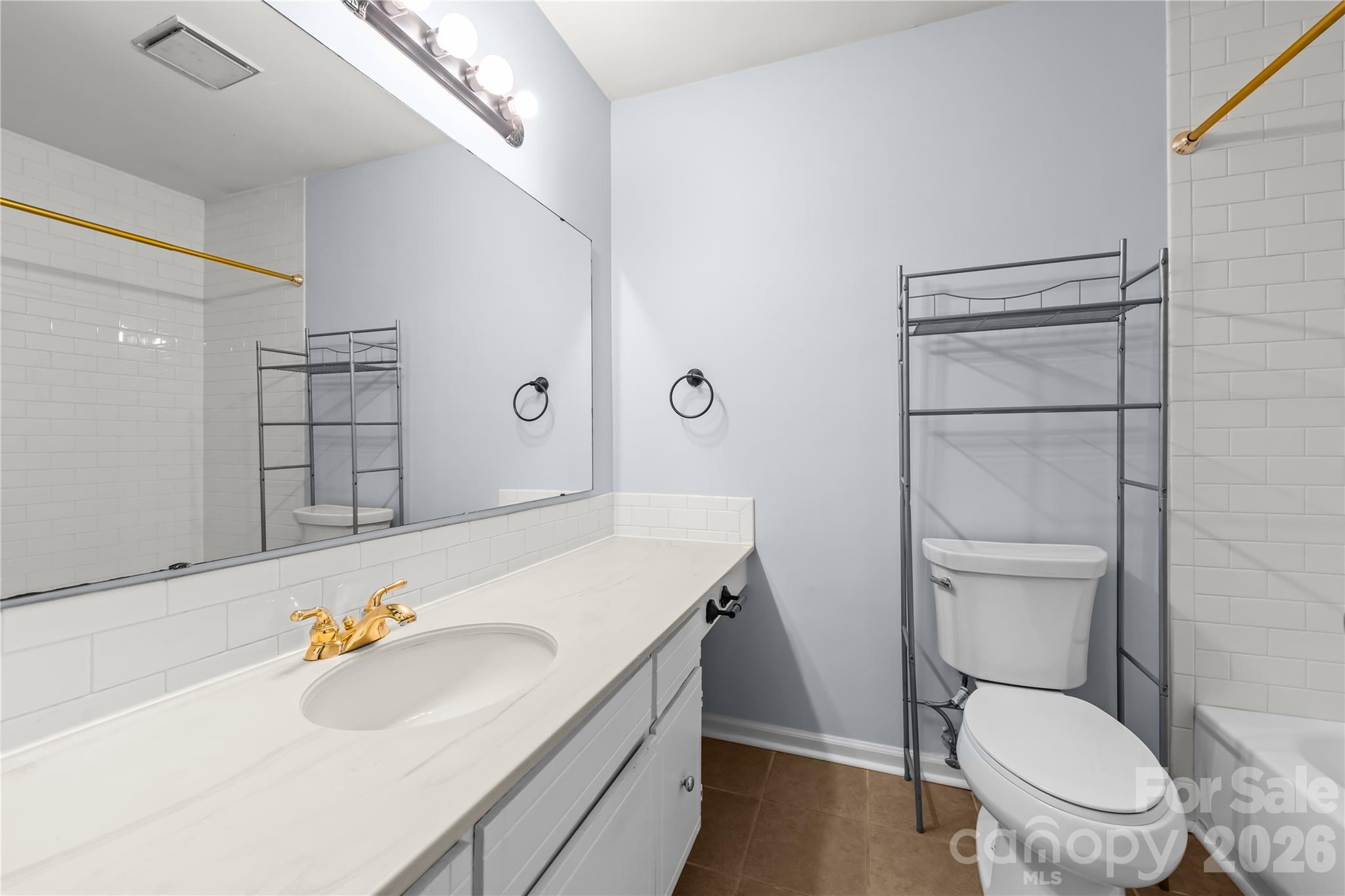 8521 Castle Pine Court Charlotte NC 28226
