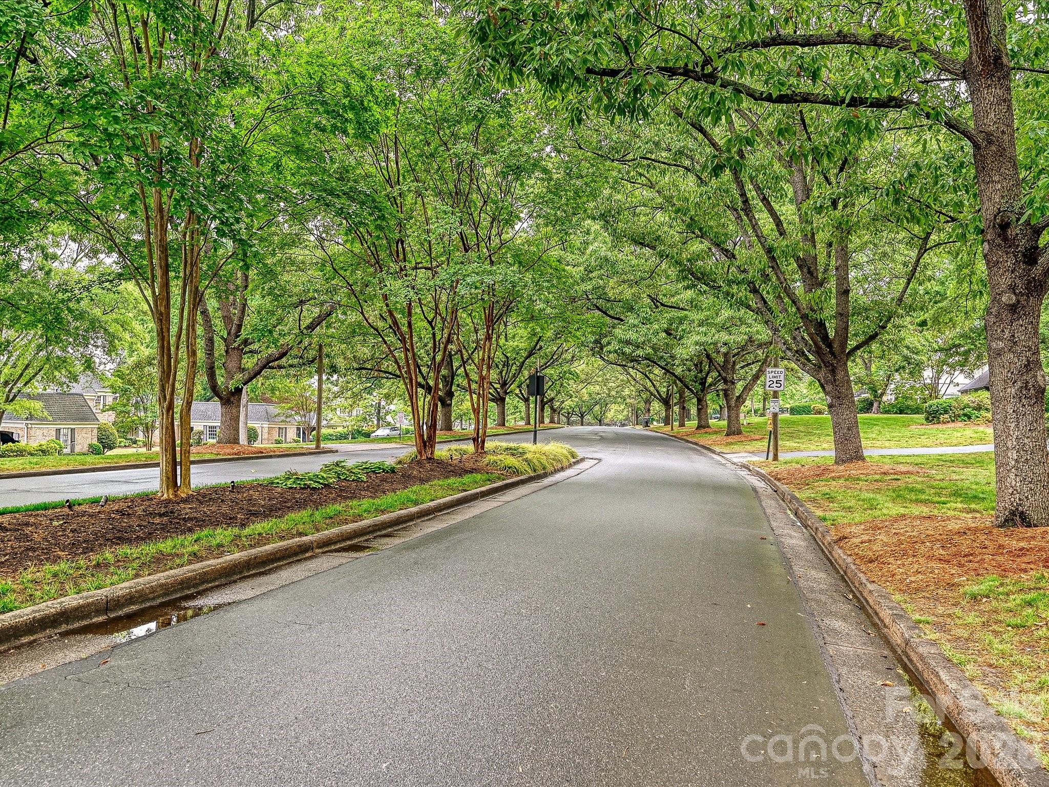 7004 Quail Hill Road Charlotte NC 28210