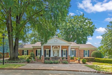 7004 Quail Hill Road Charlotte NC 28210