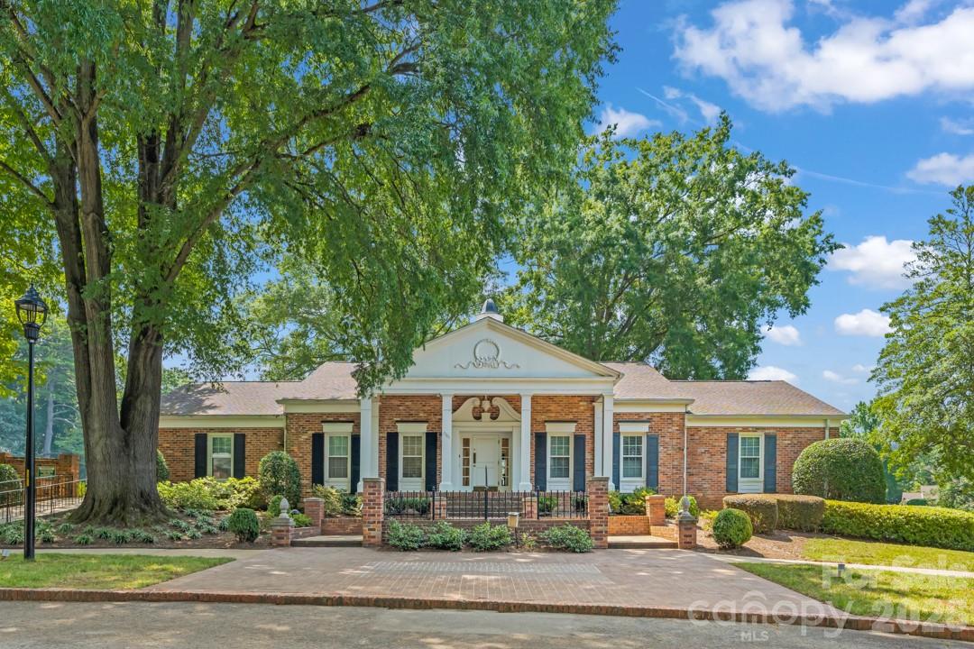 7004 Quail Hill Road Charlotte NC 28210