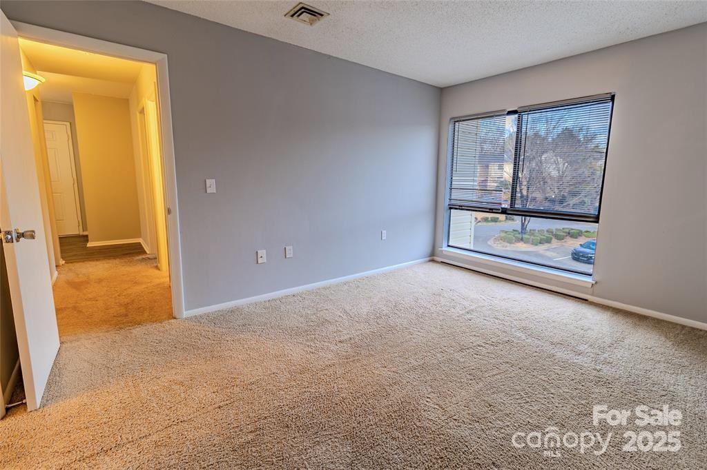 4814 Spring Lake Drive Charlotte NC 28212