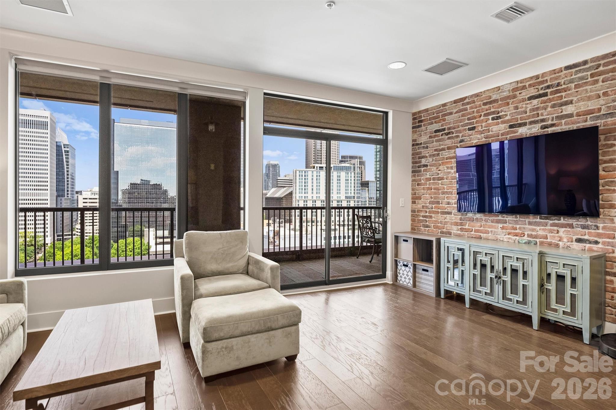 222 S Caldwell Street Charlotte NC 28202