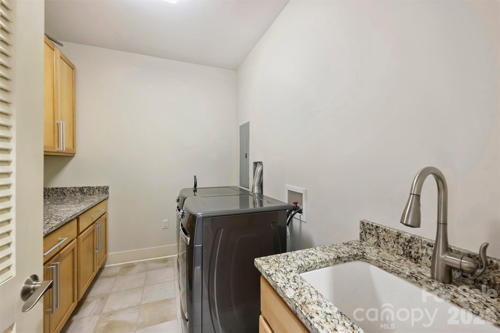 222 S Caldwell Street Charlotte NC 28202