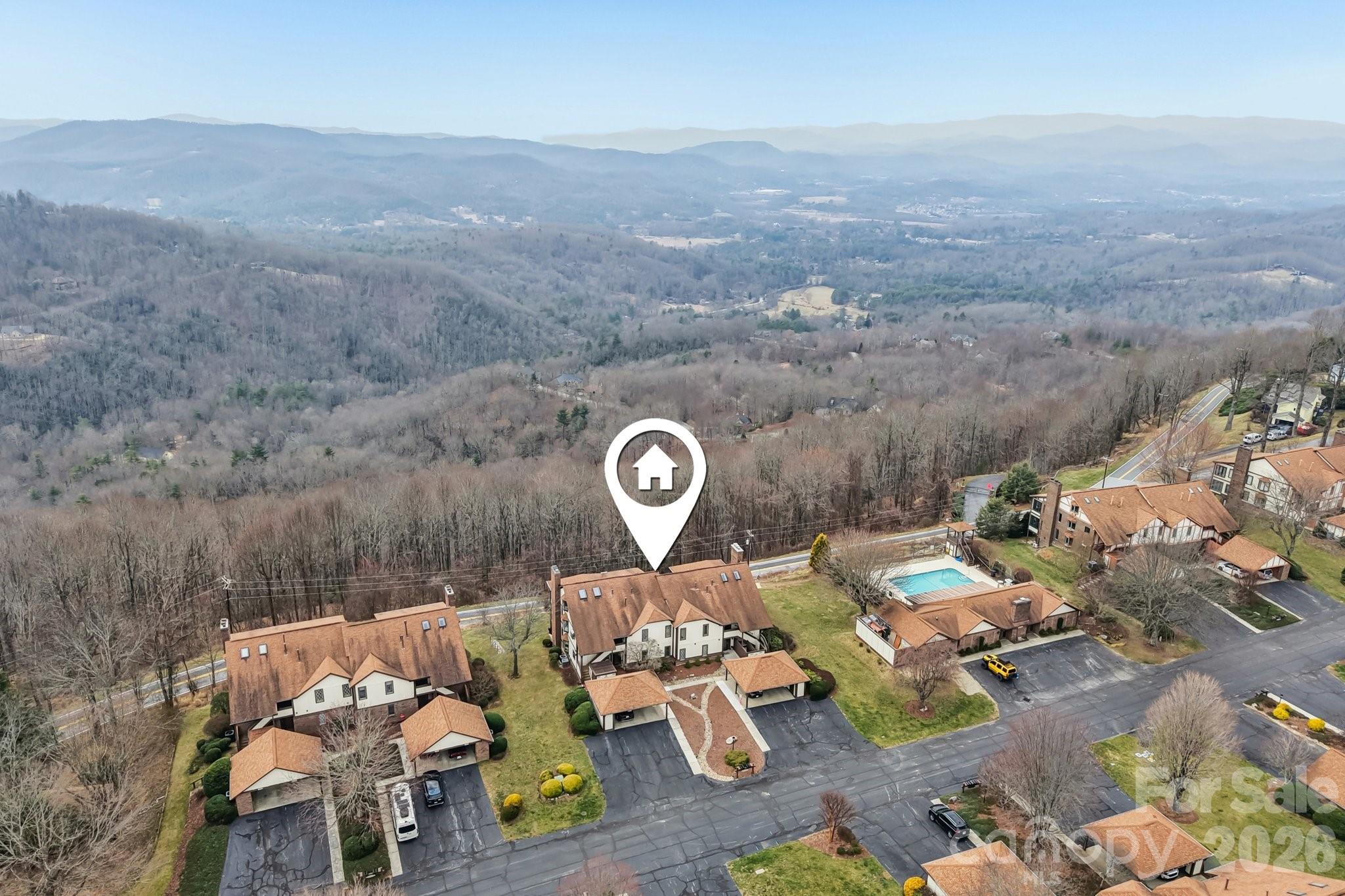 1601 Fleetwood Plaza Hendersonville NC 28739